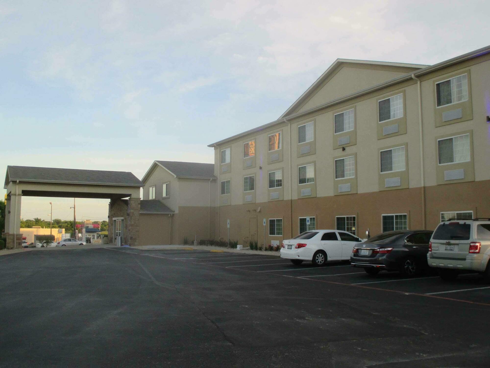Best Western Harker Heights Exterior photo
